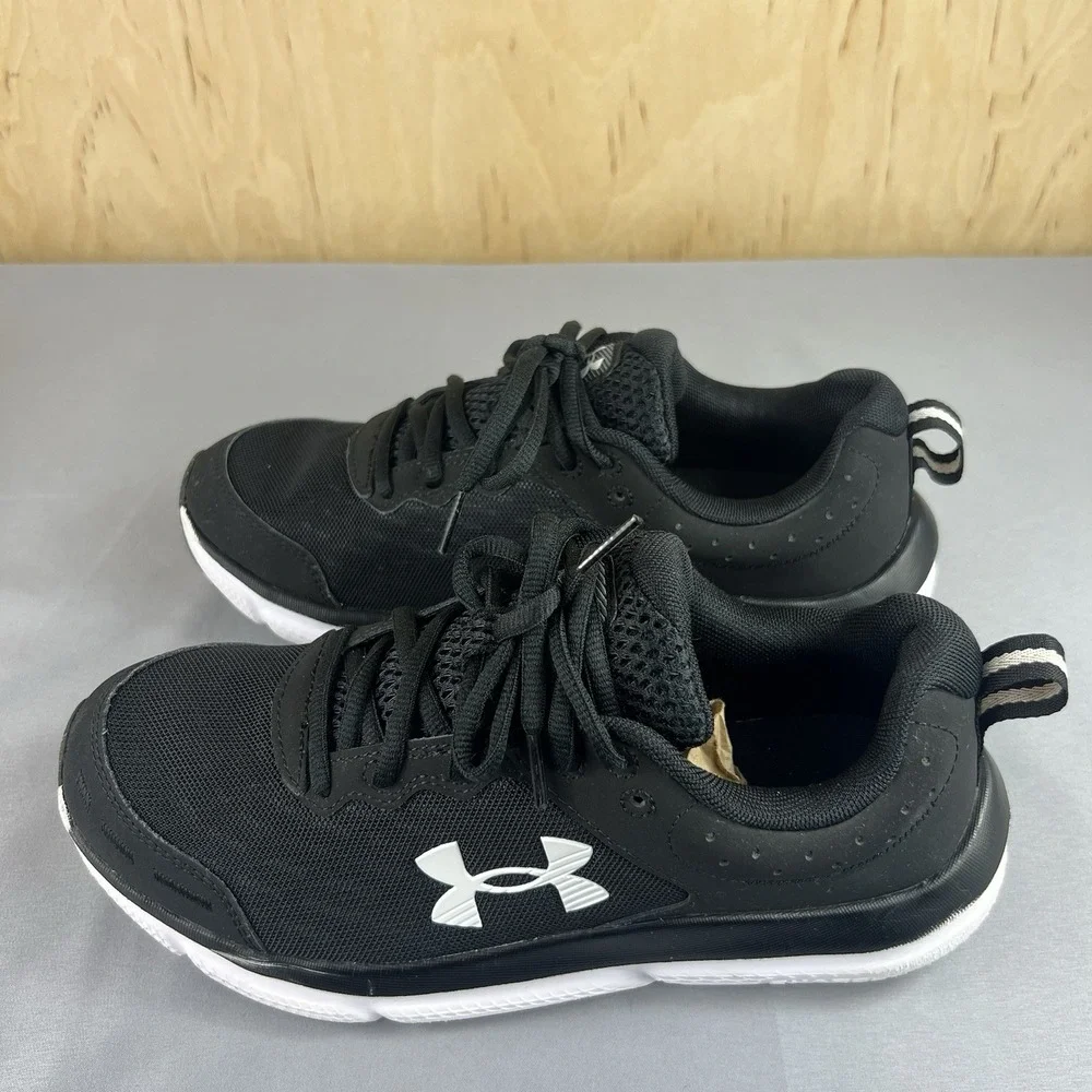 Under Armour Charged Assert 10 Women's Size 9 Running Shoes Athletic Sneakers